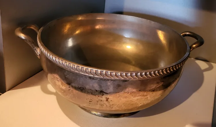 Grand Silver Co. Wear-Brite Nickel Silver Bowl