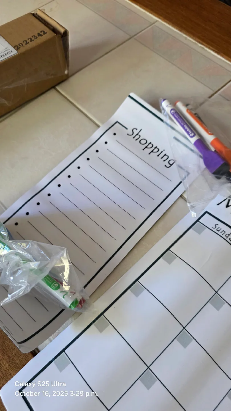 Dry Erase Magnetic Calendar and shopping list + Markers image indicator(6)