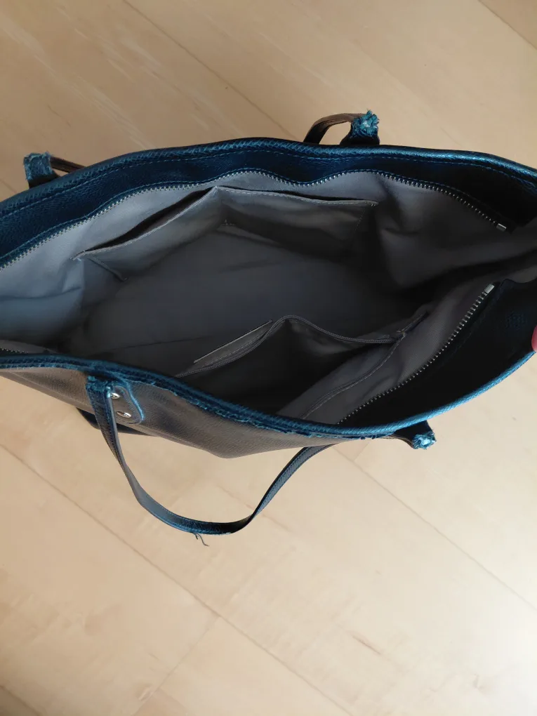 Coach Black Leather Tote Bag image indicator(2)