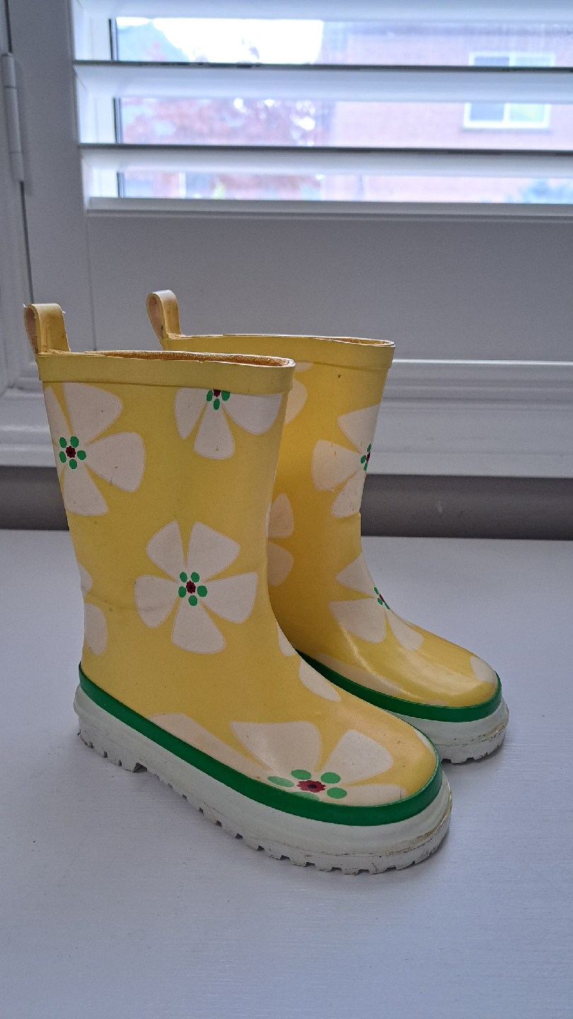 Gap Kids 8T Yellow Floral Rain Boots - photo 2