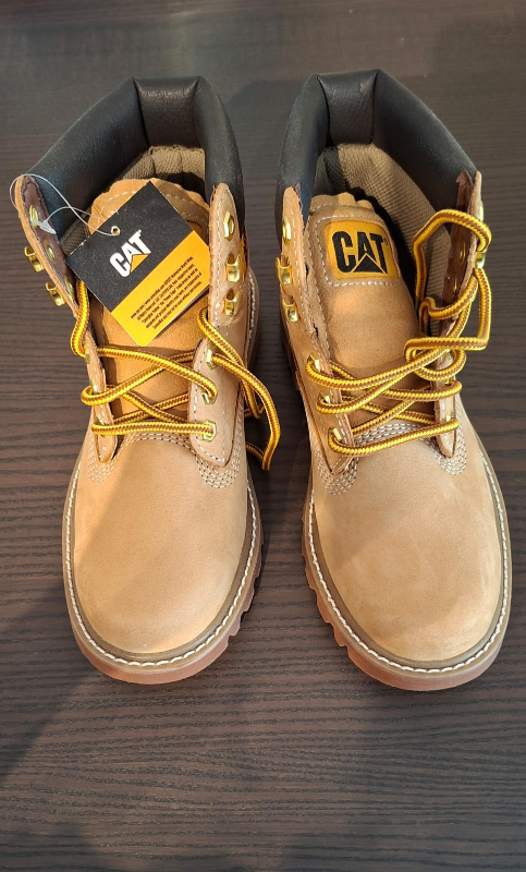 Brand New Caterpillar (CAT) Boots - Women US size 7 / EU size 38