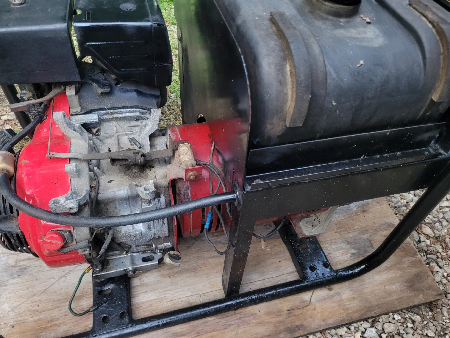 WINCO 8000 Generator image indicator(4)