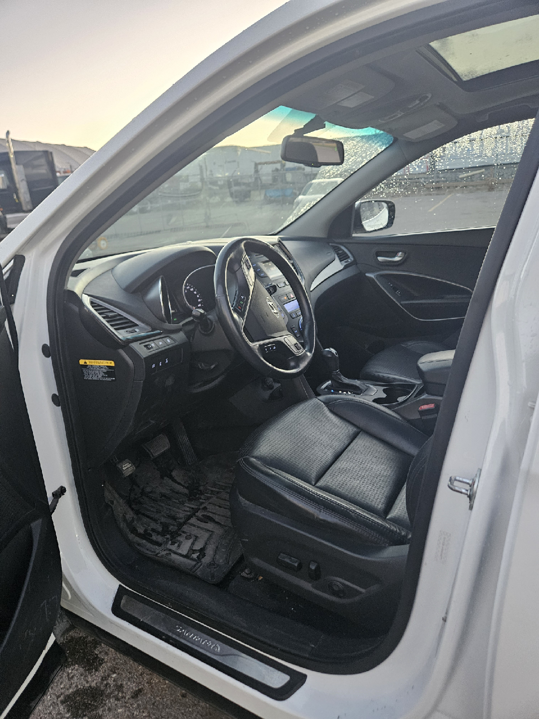 Hyundai Santa Fe - photo 3