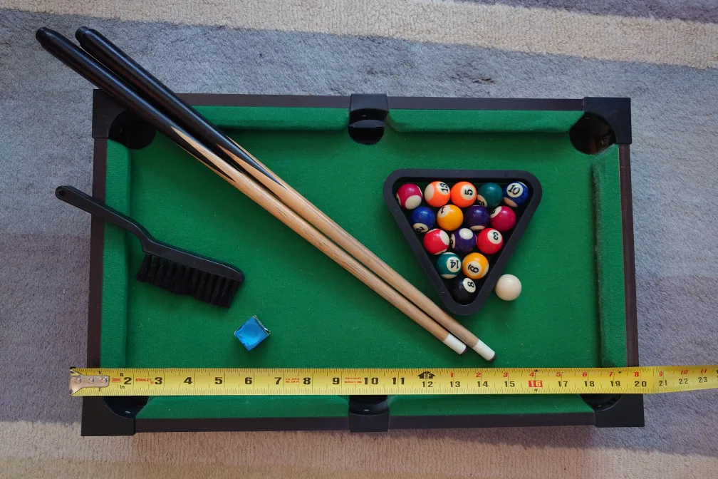 Mini Pool Table Set image indicator(2)