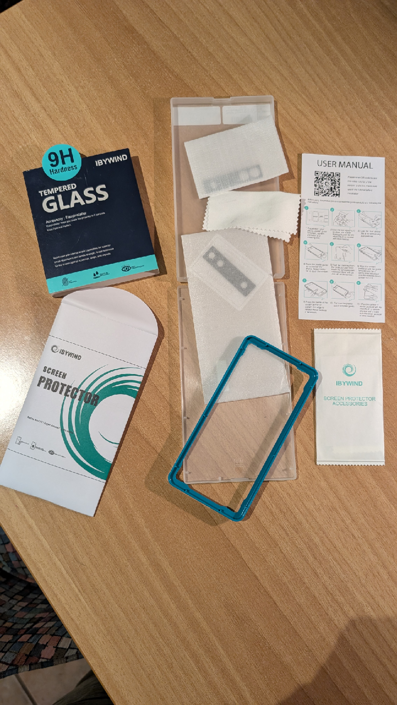 ONE (1) Google Pixel 6a screen protector - photo 2