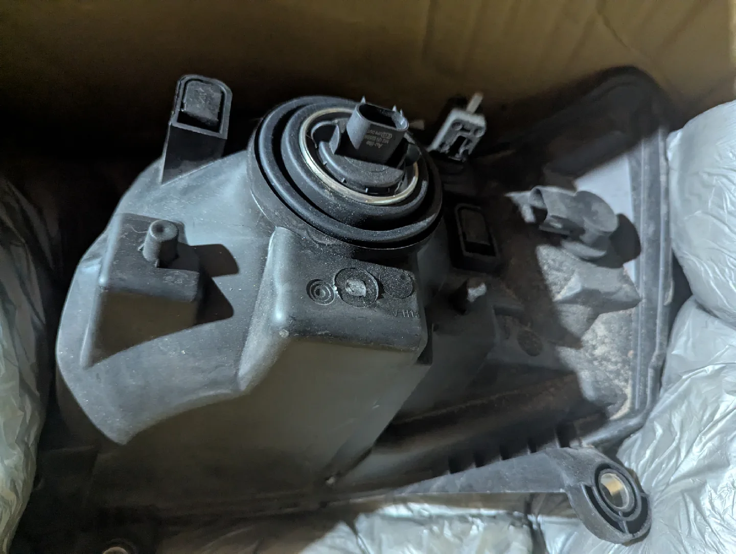 Headlight Passanger Assembly Dodge Grand Caravan 2008-2010 image indicator(2)