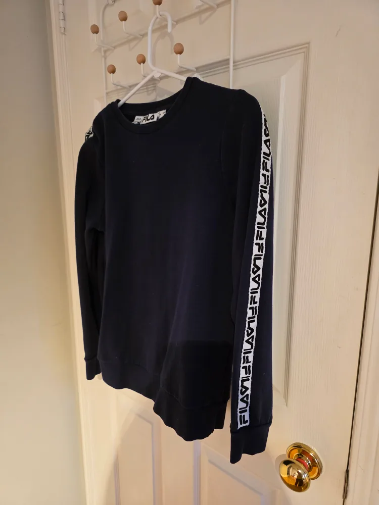 Fila Navy Blue Sweatshirt - Size M image indicator(2)