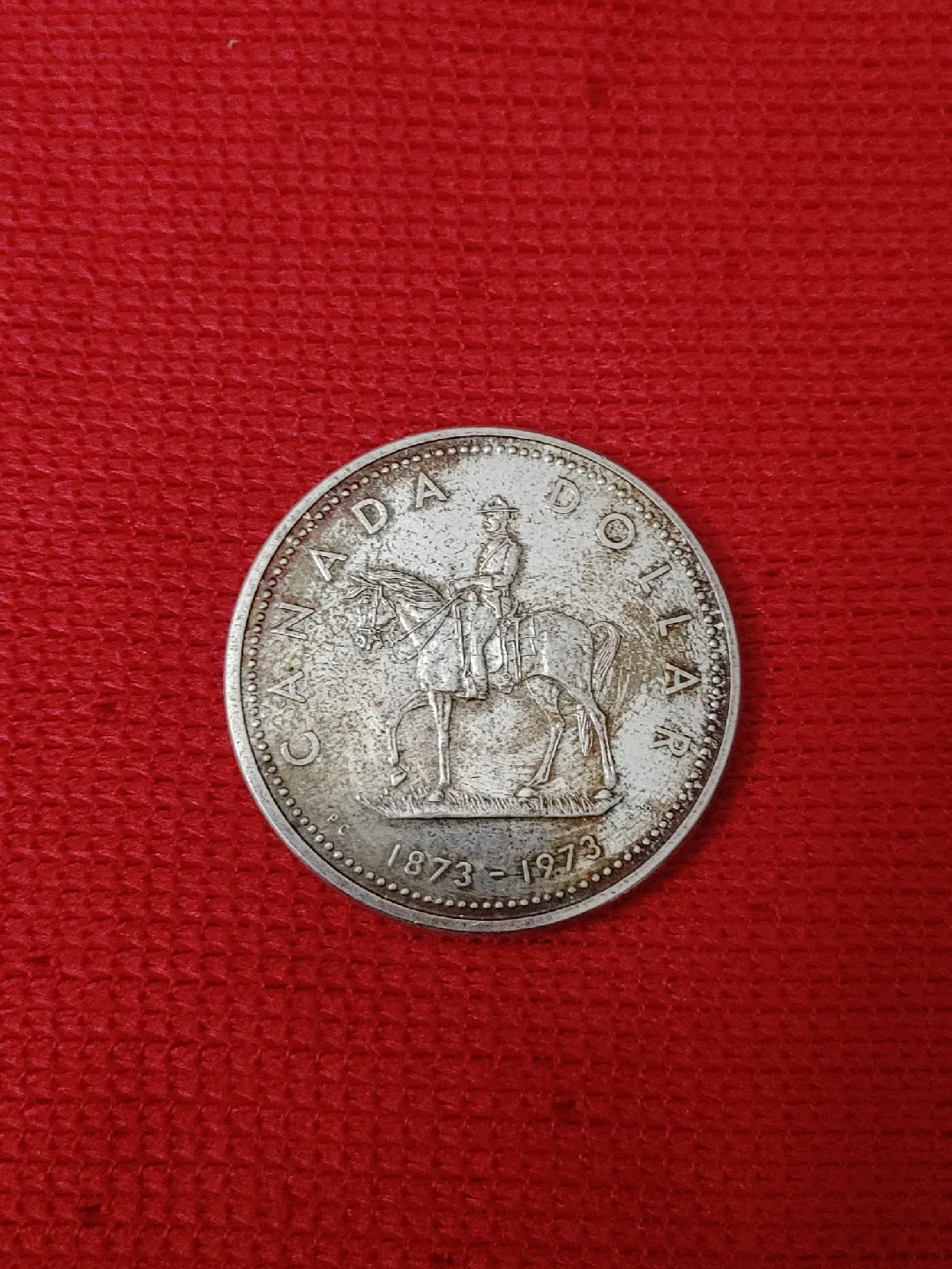 1973 Canadian  Silver Dollar Coin image indicator(3)