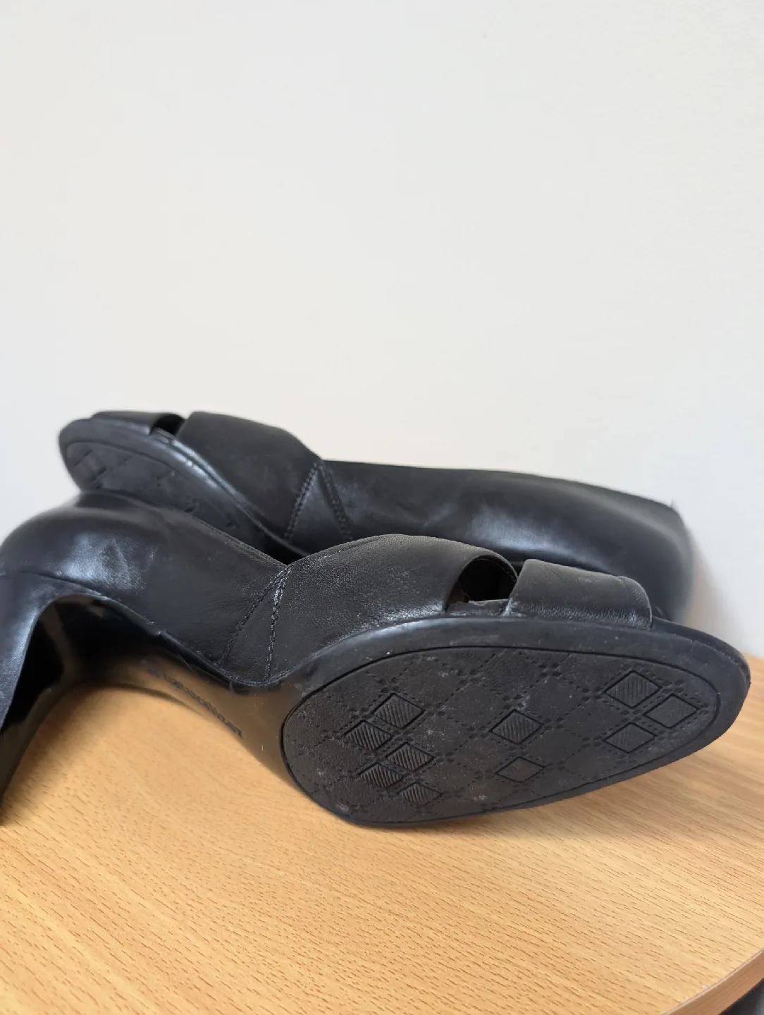 Naturalizer Black Heels - Size 8M🧡 image indicator(6)