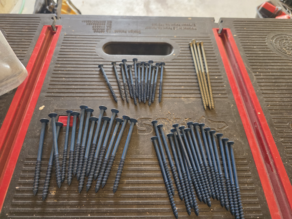 Screws - Assorted Size tapcon and decking screws
