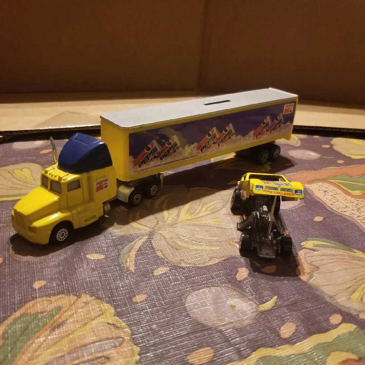 Vintage Pepsi Challenger Racing Semi Truck Toy Set image indicator(3)