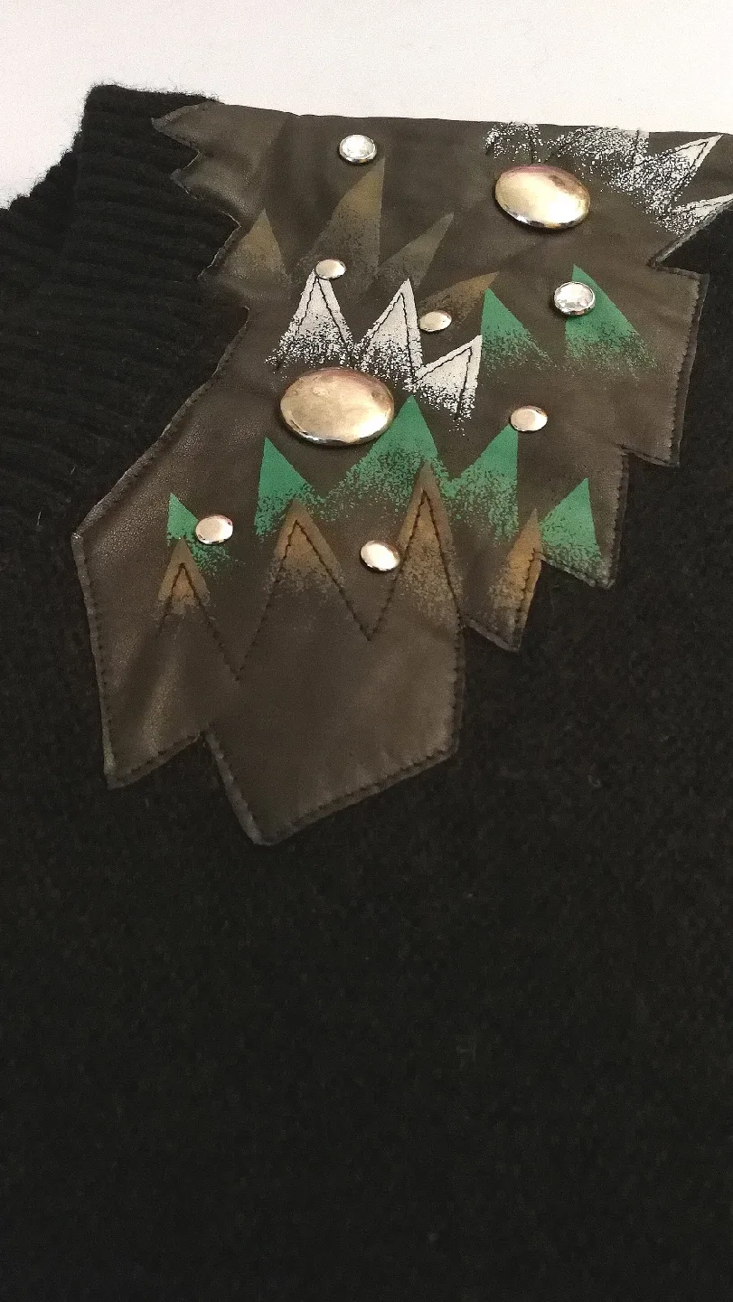 🇮🇹 Italian Vintage Black Mohair Blend Embellished Sweater - S image indicator(6)