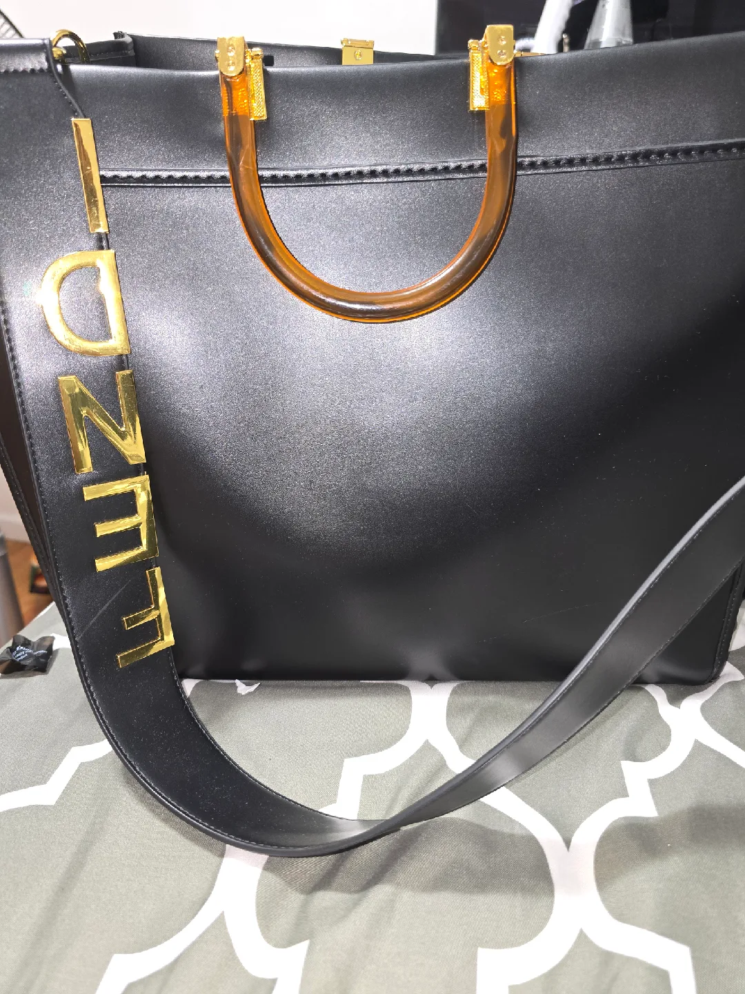 Fendi Roma Black Leather Tote Bag image indicator(4)