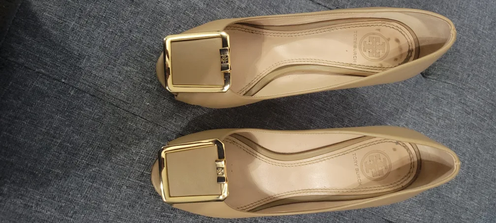 Tory Burch Nude Leather Wedges 6.5 size image indicator(5)