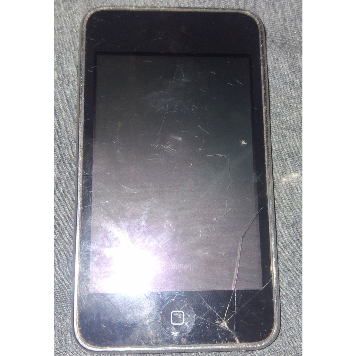 Apple iPod iTouch 2nd Generation 8GB