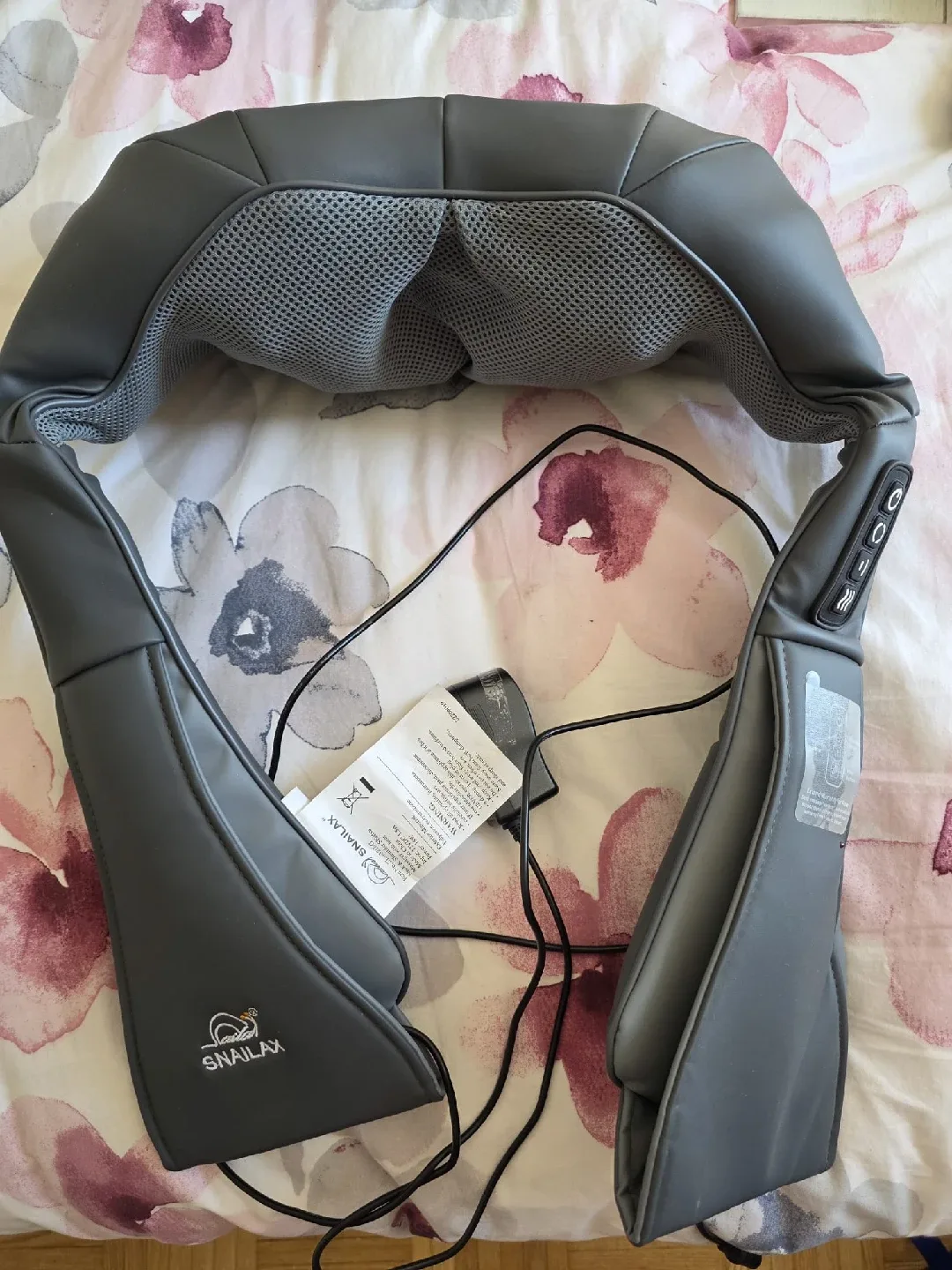 Snailax Shiatsu Neck & Shoulder Massager thumbnail