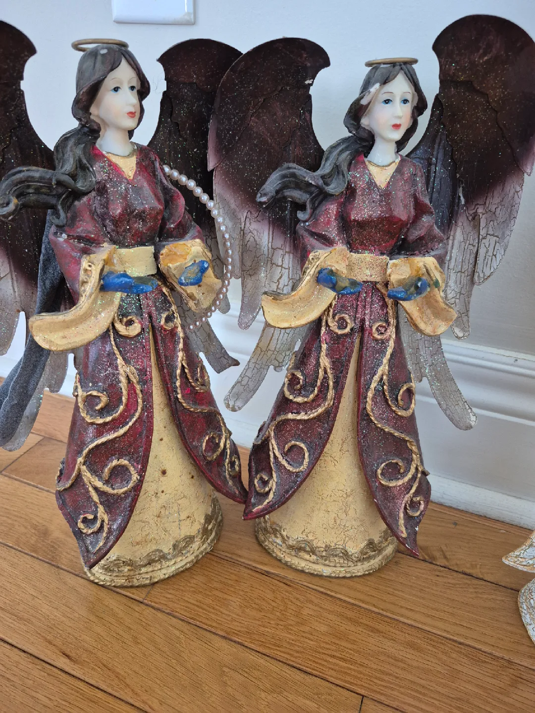 Angel Figurines - Home Decor image indicator(6)