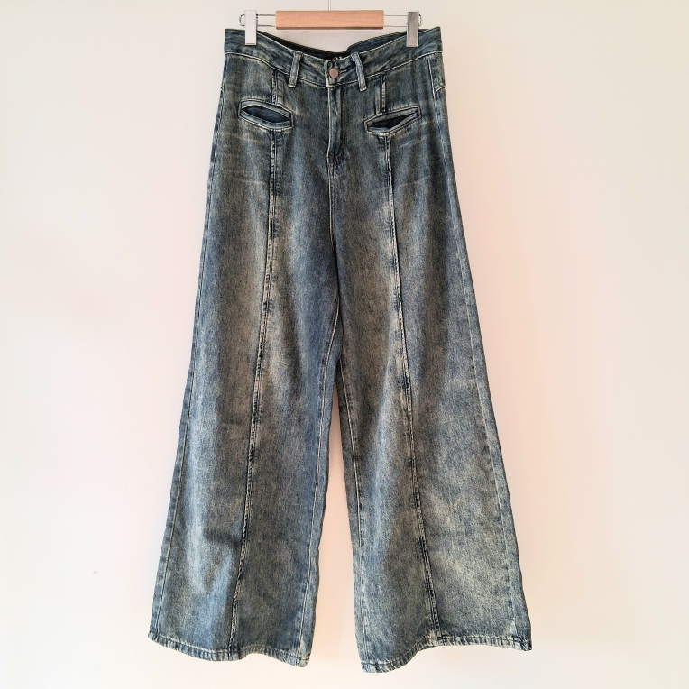 Wide Leg Jeans Sz 29