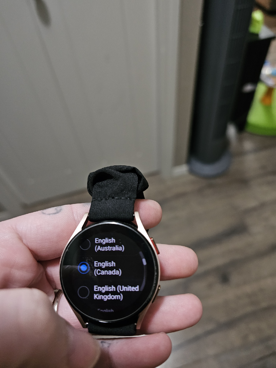Samsung Galaxy Watch4 (ZLSR) - photo 2