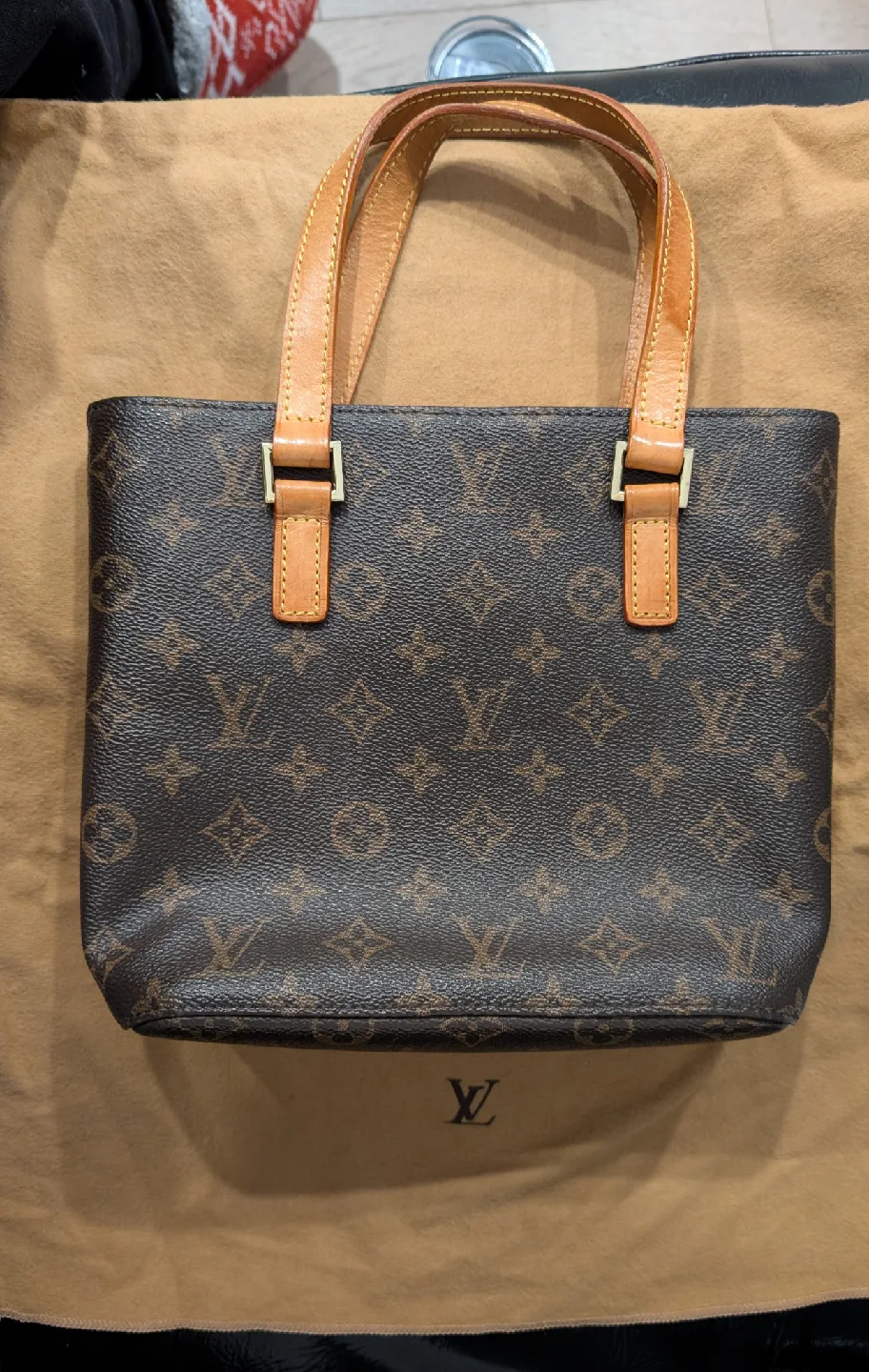 Louis Vuitton Monogram Canvas Handbag image indicator(2)