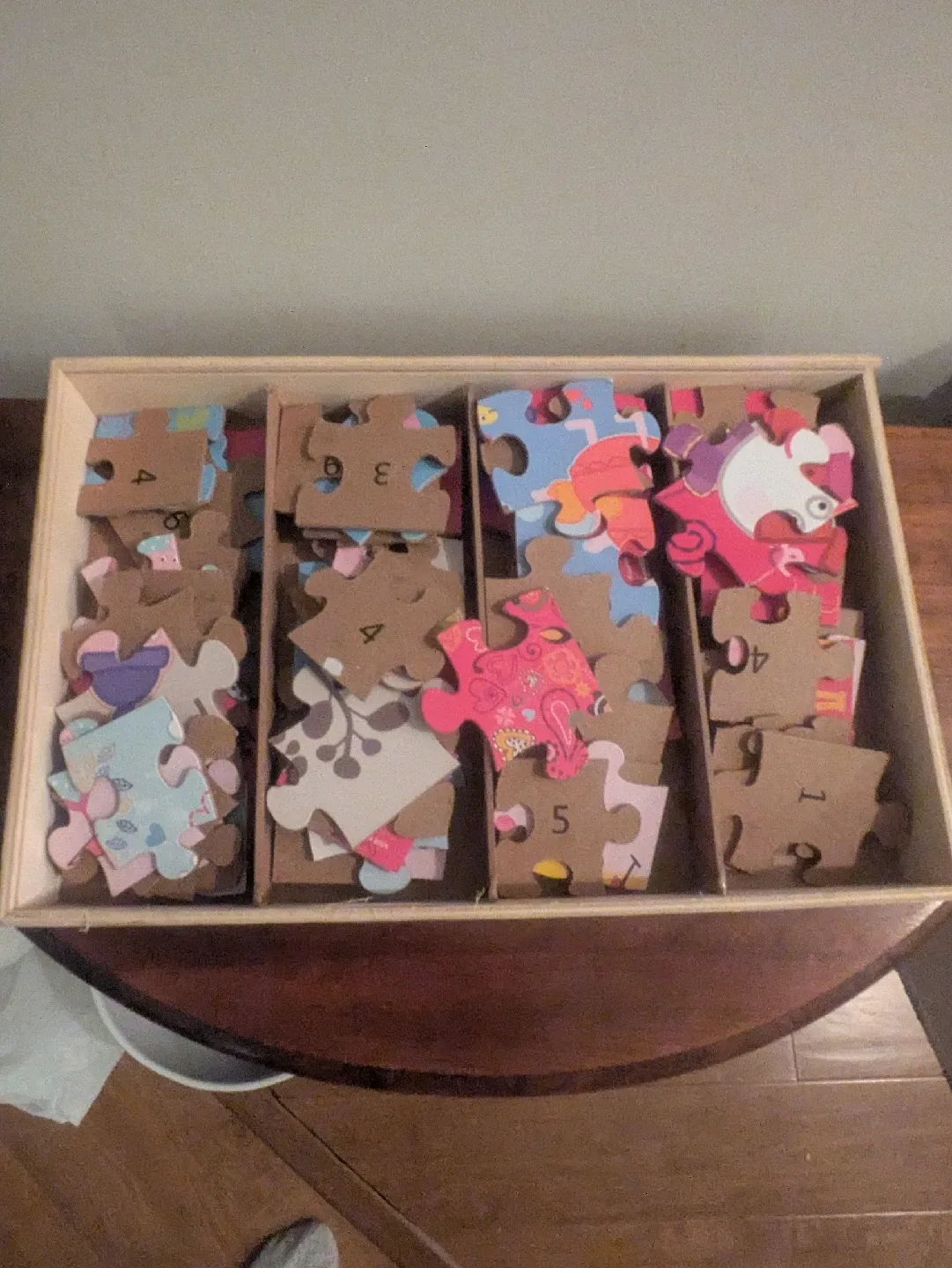 Wooden Puzzle Box with Pieces image indicator(2)