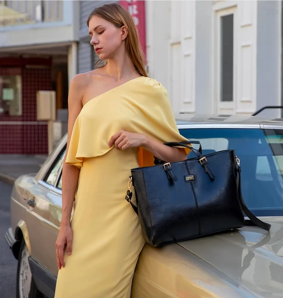 Badgley Mischka Black Tote Bag image indicator(7)