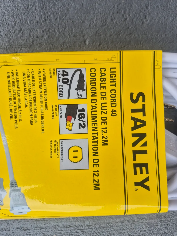 Stanley 40' Light Cord - Cable de Luz 12.2M image indicator(2)