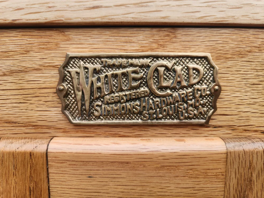 Antique Captain's Bar image indicator(3)