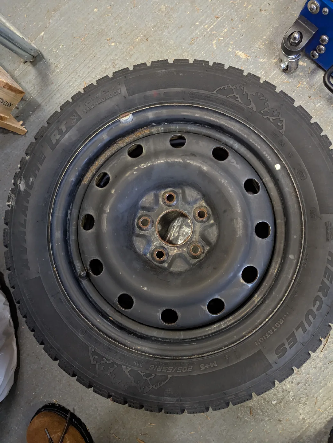 Honda Civic Winter tire for sale! image indicator(6)