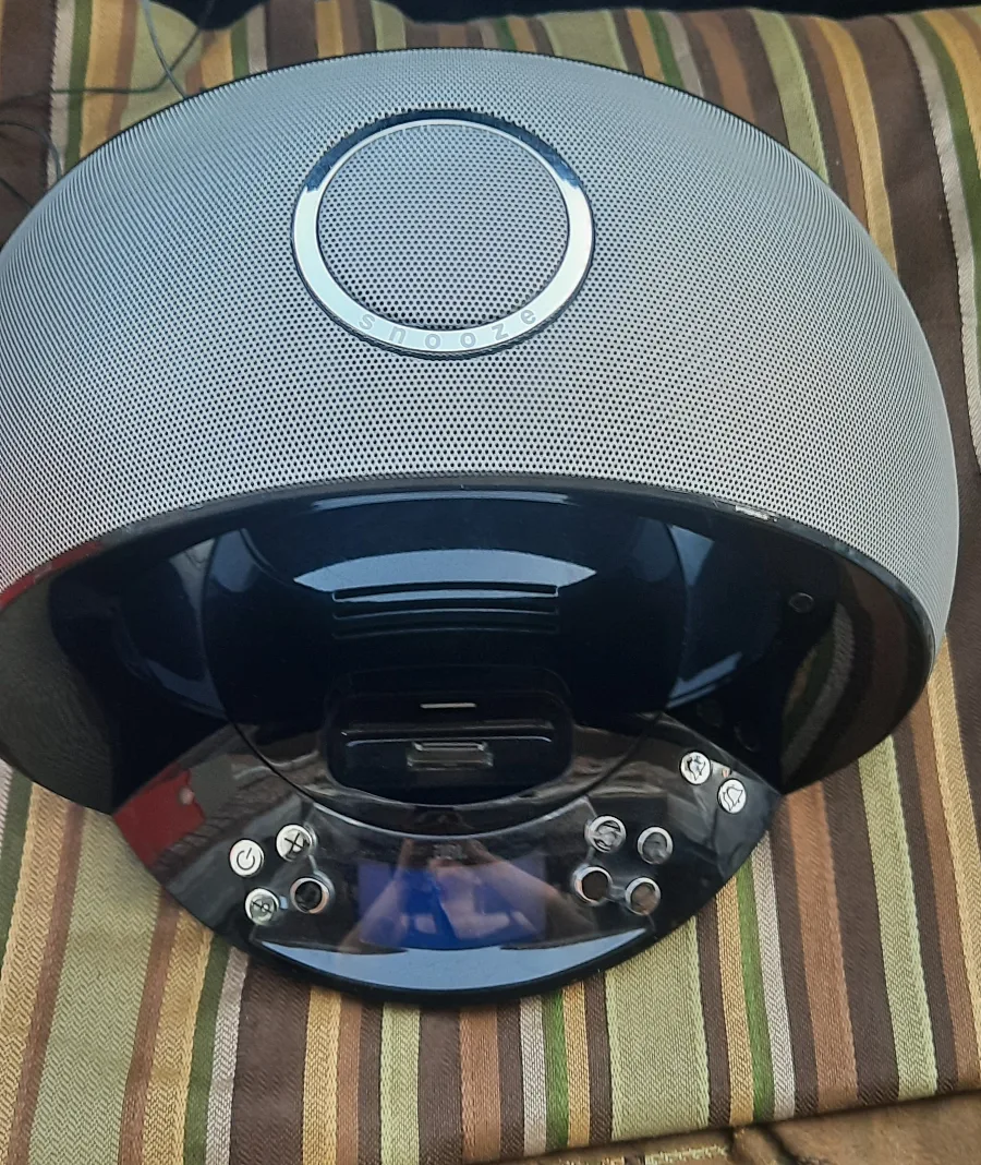 JBL On Time Time Machine Dock for iPod image indicator(3)