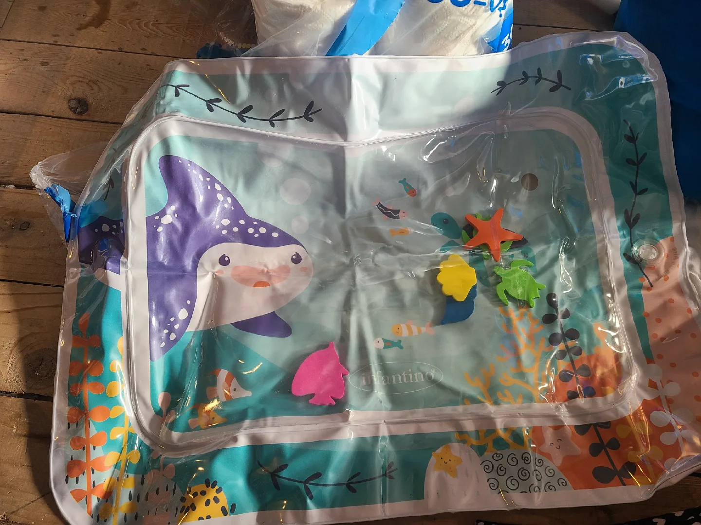 Infantino Jumbo Play Water Mat, 3M+ image indicator(2)