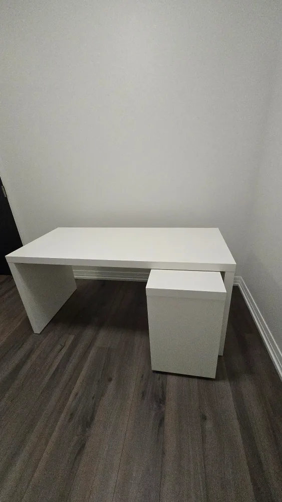 White Desk Ikea image indicator(5)