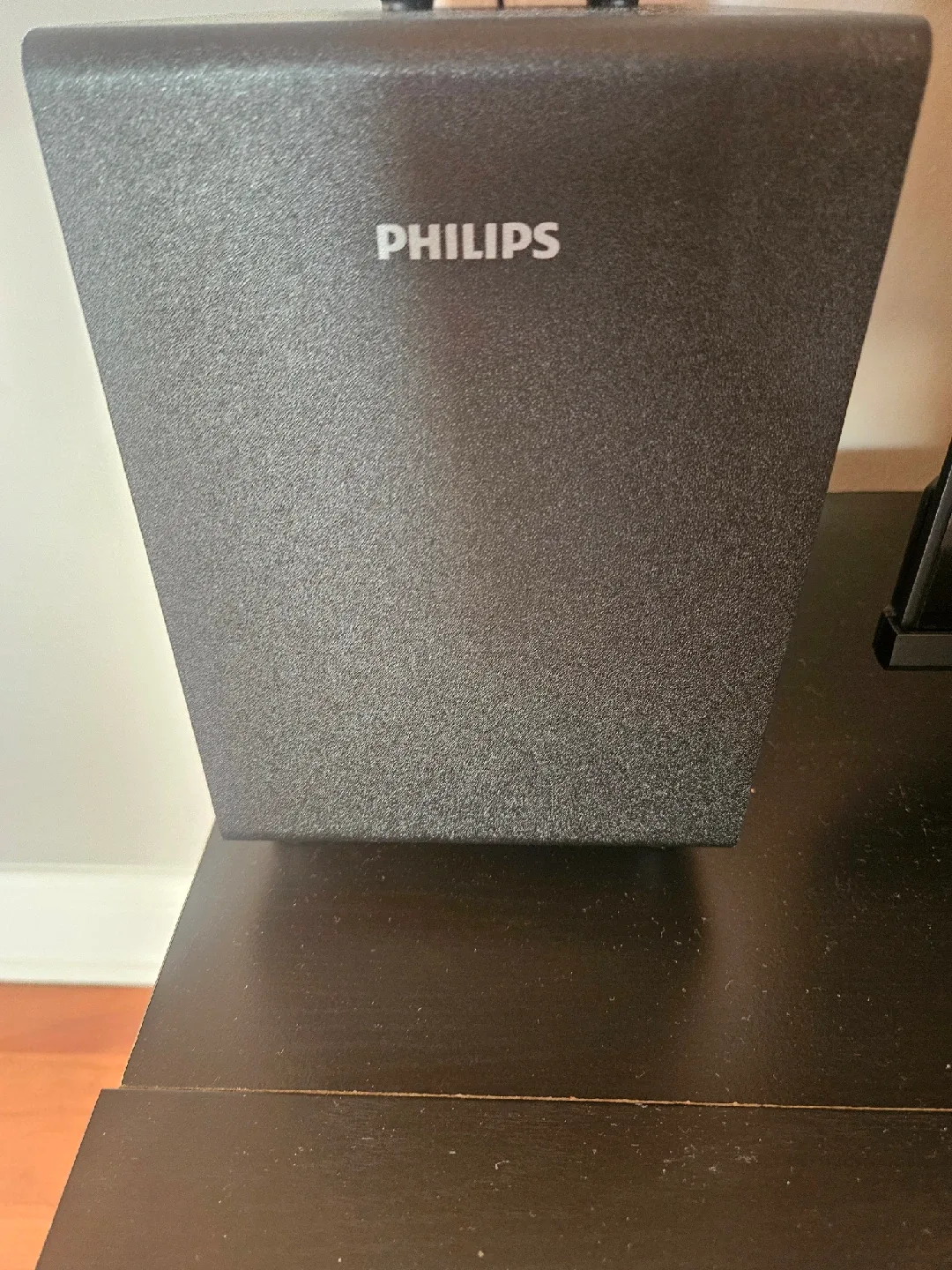 Philips Soundbar and Subwoofer image indicator(2)