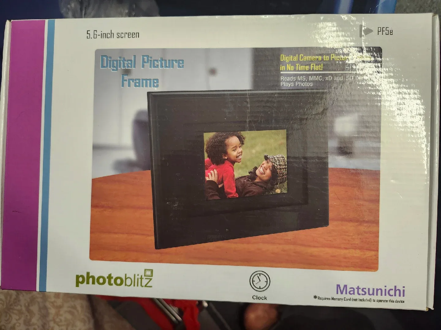 Photoblitz Matsunichi 5.6-inch Digital Picture Frame thumbnail