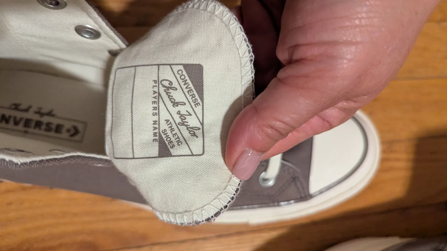 Converse Chuck Taylor All Star High Top - Size 12 Mens image indicator(5)