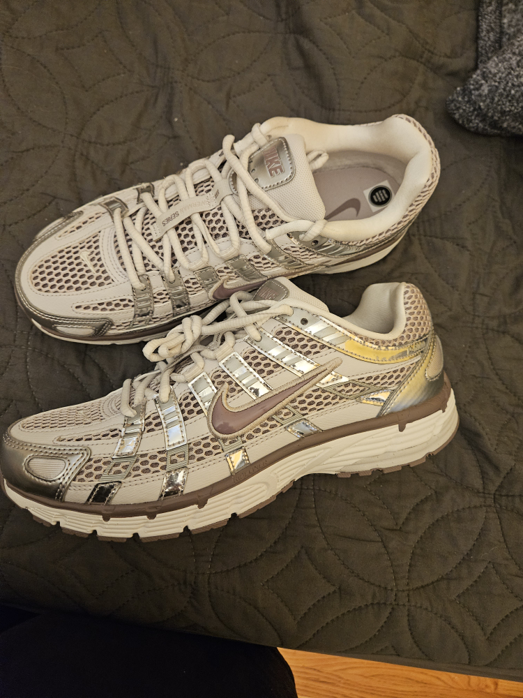 Nike P-6000 Women's Running Shoes - US 9 - photo 2