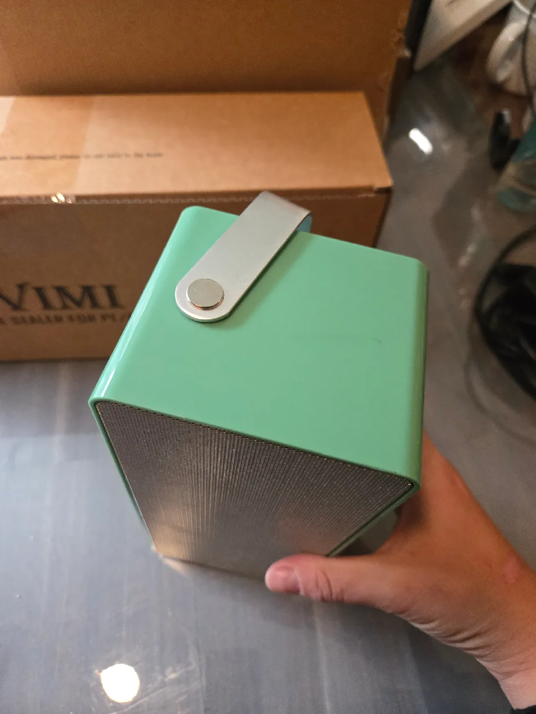 Sylvania SP672 Green Wireless Speaker image indicator(3)