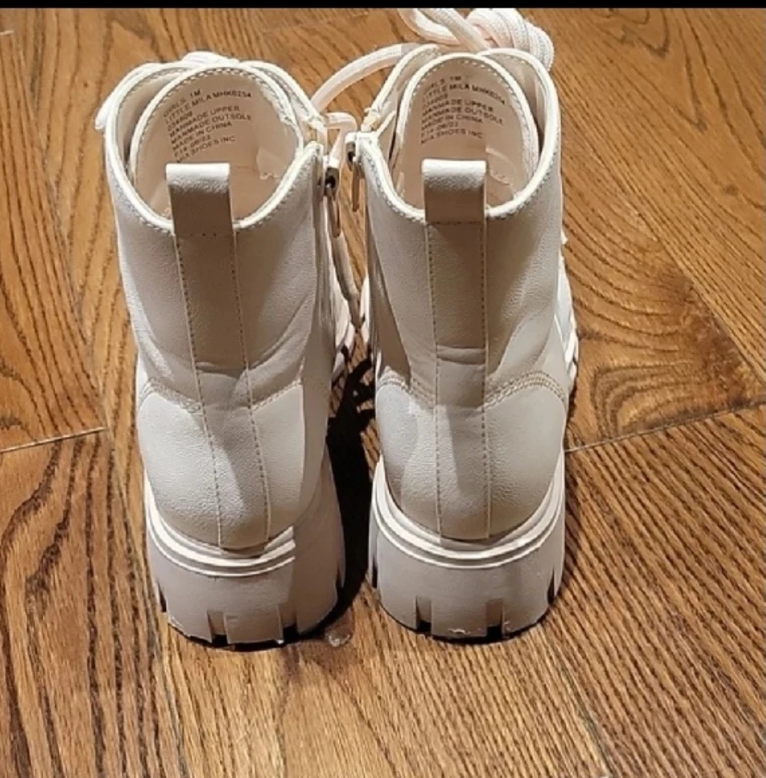 Mia Little Mila Girls Boots       Size: US 1 - photo 3