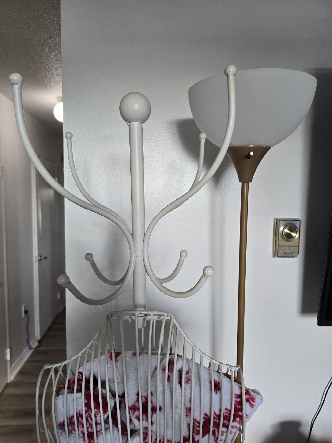White Metal Mannequin Coat Rack Stand - photo 5
