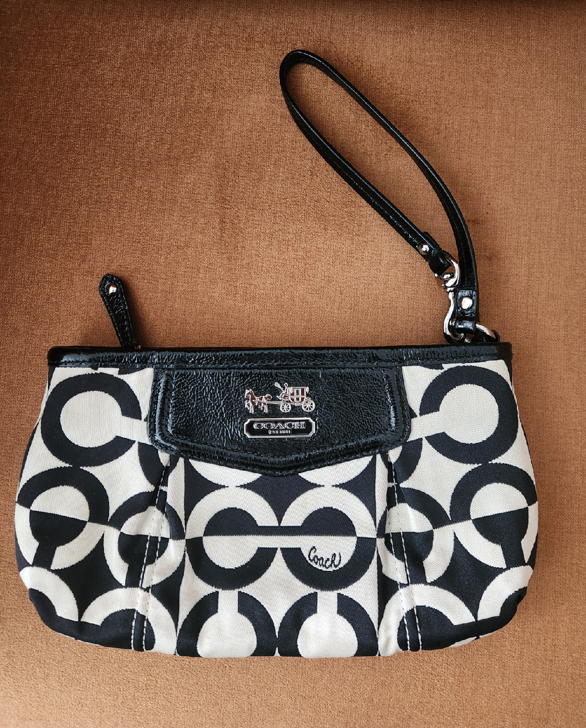 Small Coach Convertible Swing Bag - photo 5