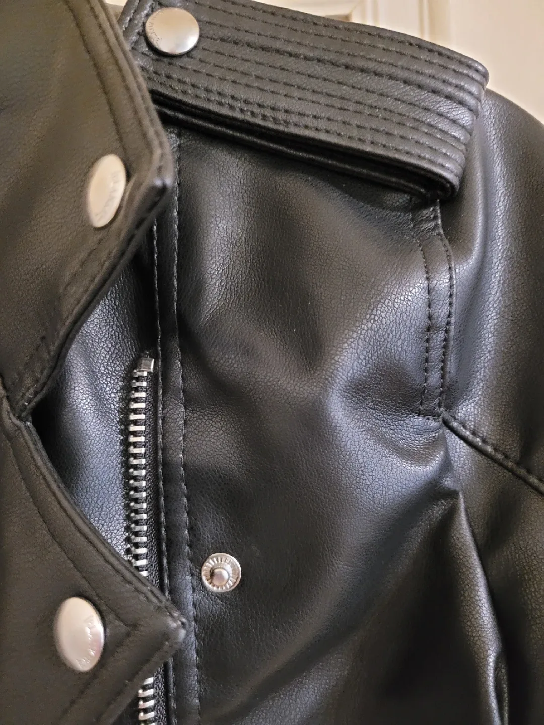 Blank NYC Faux Leather Moto Jacket - XS- Small image indicator(4)