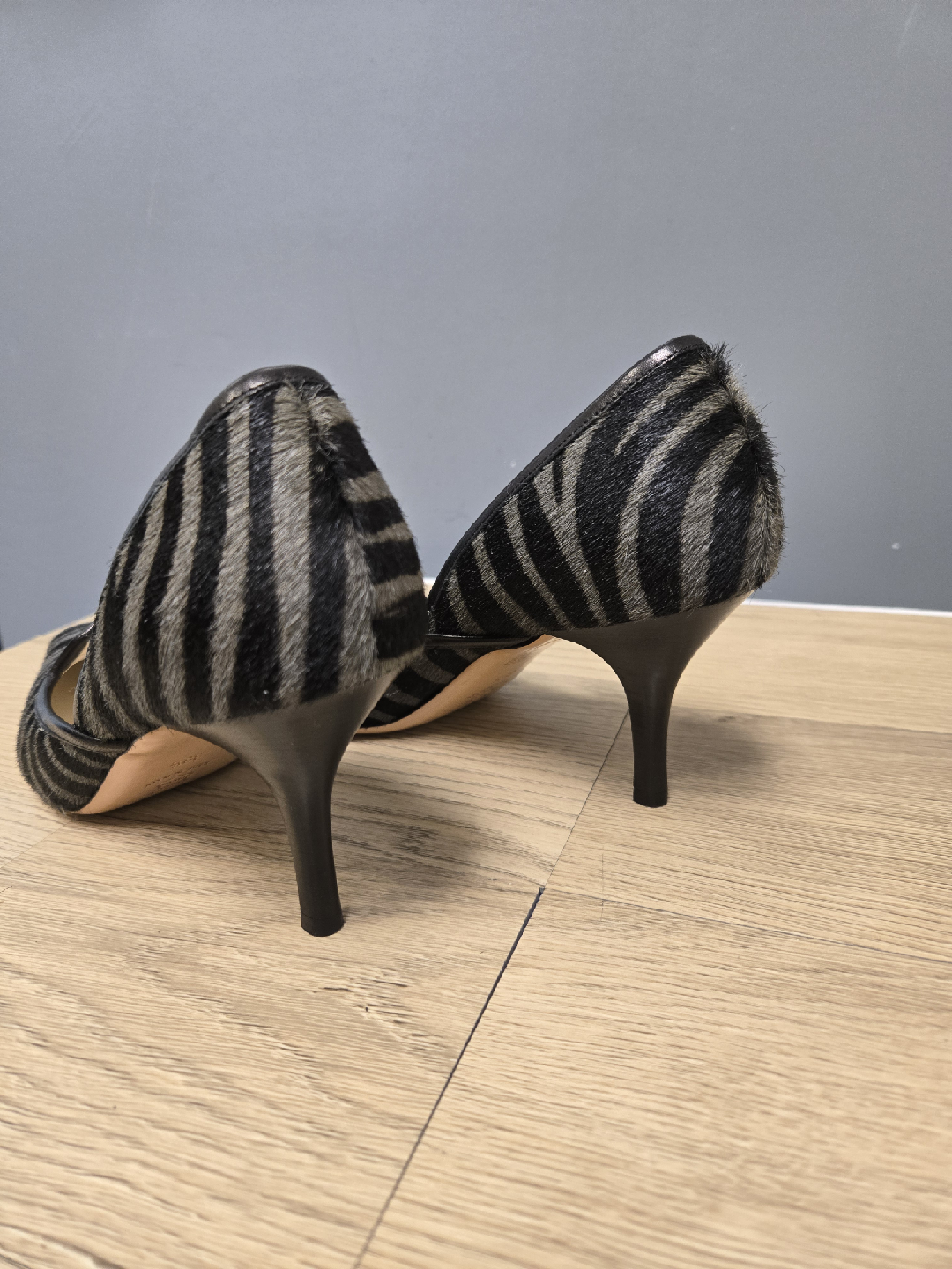 Emma Hope's Shoes Zebra Print Heels - Size 39.5 - photo 4