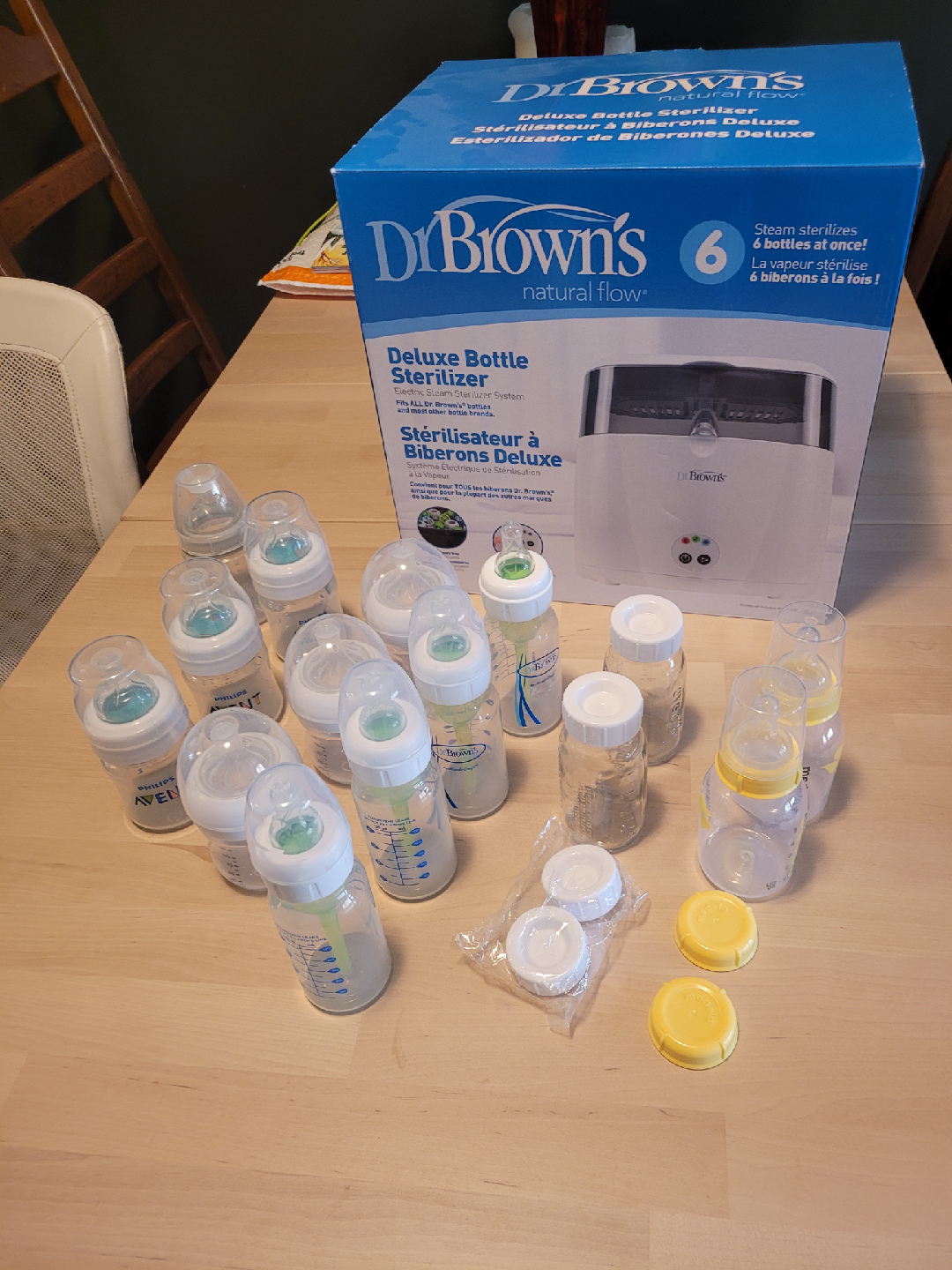 Dr. Brown's Deluxe Bottle Sterilizer + Bottles