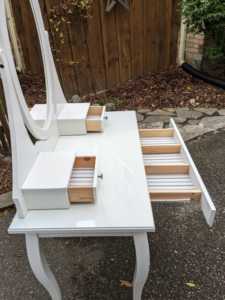 Ikea Hemnes Vanity/Desk With Mirror image indicator(5)