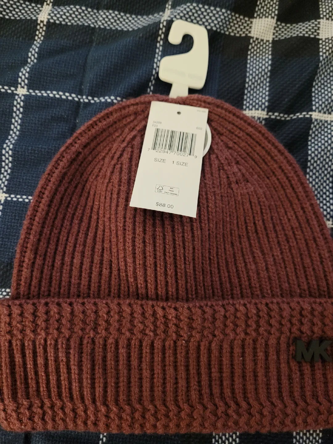 BNWT Michael Kors Burgundy Men's Beanie and Scarf Set image indicator(3)