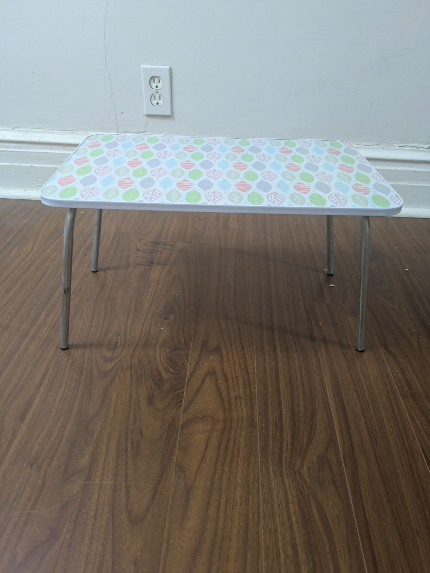 Picnic table/tray table