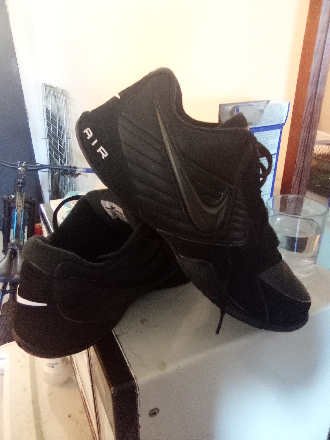 Nike Air Baseline Low Black Sneakers - photo 2