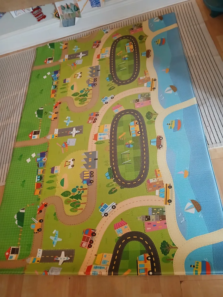 Play Mat - City & Alphabet Design image indicator(2)