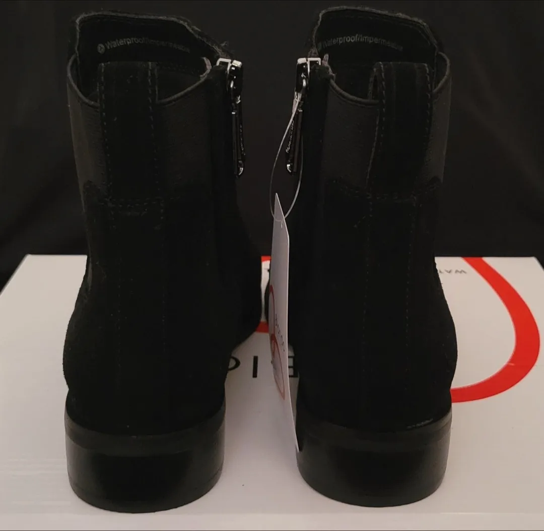 Blondo Waterproof Black Suede Ankle Boots image indicator(5)