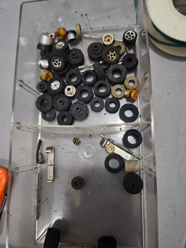 HO SLOT CAR COLLECTION image indicator(10)